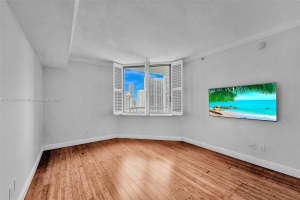 325 S Biscayne Blvd #3521, Miami, FL 33131, - MLS#A11676060