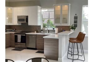 1068 Lavender Cir, Weston, FL 33327, Sold 03/05/25