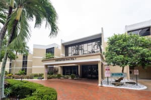16100 Golf Club Rd APT 312, Weston, FL 33326, Sold 08/22/25