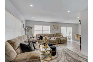 175 NE 12th Ave #175, Homestead, FL 33030, Sold 08/21/25