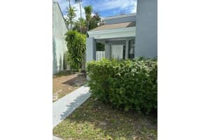 2421 SW 84th Ave, Miramar, FL 33025, Sold 11/20/24