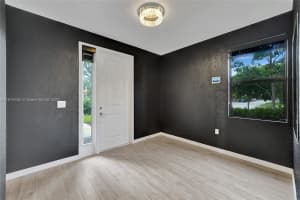 437 NW 17th St #437, Fort Lauderdale, FL 33311, Sold 12/31/24