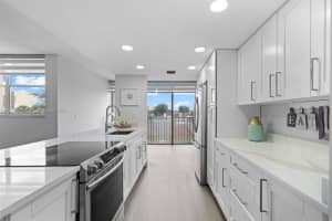 9441 SW 4th St APT 310, Miami, FL 33174, Sold 01/23/25