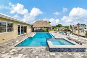 360 SE 3rd Ct, Pompano Beach, FL 33060, Sold 12/18/24
