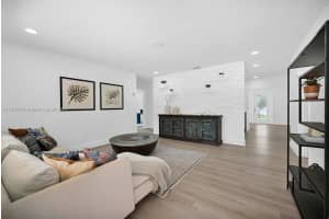 5400 NE 2nd Terrace, Fort Lauderdale, FL 33334, Sold 12/06/24