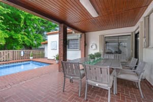 11530 SW 32nd Ln, Miami, FL 33165, Sold 01/03/25