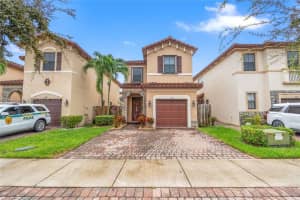 3742 NE 2nd St, Homestead, FL 33033, Sold 03/03/25