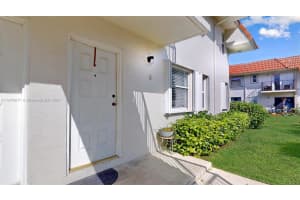 7151 SW 129th Ave APT 3, Miami, FL 33183, Sold 01/03/25