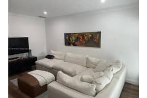 35 Edgewater Dr APT 206, Coral Gables, FL 33133, Sold 04/30/25