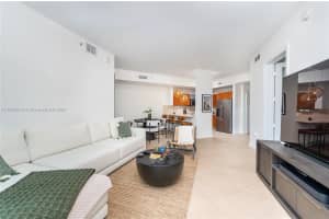 9055 SW 73rd Ct APT 807, Miami, FL 33156, Sold 12/10/24