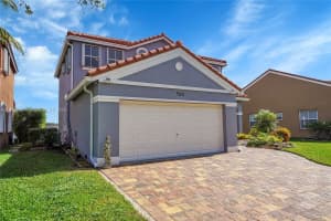 963 Falling Water Rd, Weston, FL 33326, Sold 11/21/24