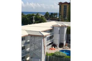 120 NE 20th Ave APT 10, Deerfield Beach, FL 33441, Sold 03/04/25