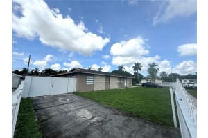 17330 NW 53rd Pl, Miami Gardens, FL 33055, Sold 11/29/24