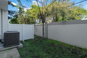 4173 S oaks Pl, Fort Lauderdale, FL 33314, Sold 07/10/25
