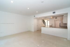 4173 S oaks Pl, Fort Lauderdale, FL 33314, Sold 07/10/25