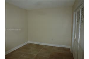 21075 NE 34th Ave Apt 404-2, Aventura, FL 33180, Sold 03/20/25