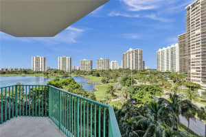 20000 E Country Club Dr APT 616, Aventura, FL 33180, Sold 07/07/25