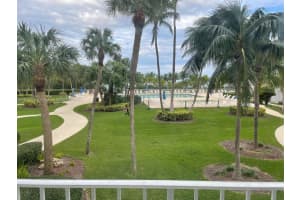 881 Ocean Dr, Key Biscayne, FL 33149, Sold 03/07/25