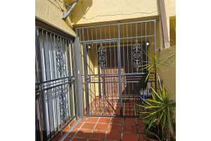 9660 Fontainebleau Blvd APT 10, Miami, FL 33172, Sold 01/22/25