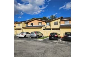 9660 Fontainebleau Blvd APT 10, Miami, FL 33172, Sold 01/22/25