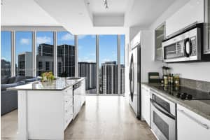 888 Biscayne Blvd APT 4401, Miami, FL 33132, Sold 08/25/25