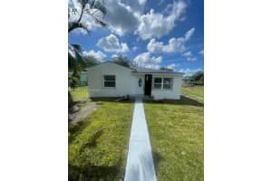 2466 NW 96th St, Miami, FL 33147, Sold 12/02/24