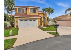 17905 SW 13th Ct, Pembroke Pines, FL 33029, Sold 01/09/25