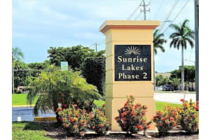 8285 Sunrise Lakes Blvd 308, Sunrise