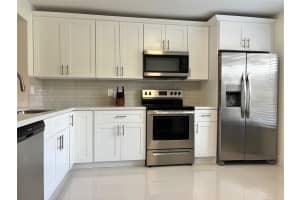 5505 Fairway Park Dr APT 102, Boynton Beach, FL 33437, Sold 11/20/24