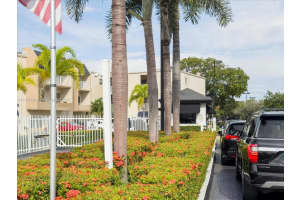 7785 SW 86th St, Miami, FL 33143, Sold 11/29/24