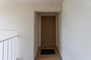 7785 SW 86th St, Miami, FL 33143, Sold 11/29/24