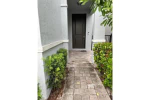 3376 NW 5th St, Pompano Beach, FL 33069, Sold 03/04/25