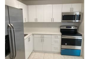 15225 NE 6th Ave APT B312, Miami, FL 33162, Sold 01/15/25