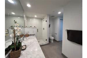 55 SE 6th St APT 1705, Miami, FL 33131, Sold 06/18/25