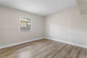 503 Avenida Hermosa, West Palm Beach, FL 33405, Sold 03/10/25