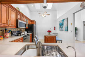 3285 Inverrary Blvd W, Lauderhill, FL 33319, Sold 12/20/24