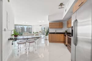 350 S Miami Ave APT 2201, Miami, FL 33130, Sold 04/15/25