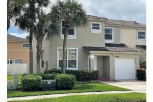 15438 NW 12th Pl, Pembroke Pines, FL 33028, Sold 11/18/24