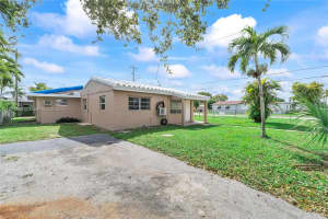 5666 Mayo St, Hollywood, FL 33023, Sold 01/26/25