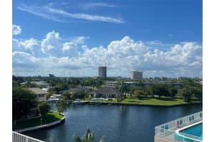 427 Golden Isles Dr APT 5D, Hallandale Beach, FL 33009, Sold 12/06/24