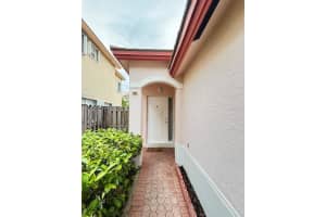 3198 NW 99th Pl, Doral, FL 33172, Sold 12/06/24