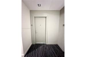 950 Brickell Bay Dr APT 5303, Miami, FL 33131, Sold 11/26/24