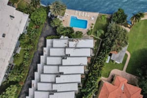 6011 N Bayshore Dr APT 2, Miami, FL 33137, Sold 03/04/25