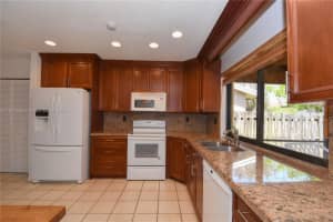 10161 NW 32nd St, Sunrise, FL 33351, Sold 10/21/24