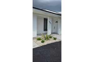 981 SW 88th Ave, Miami, FL 33174, Sold 10/24/24