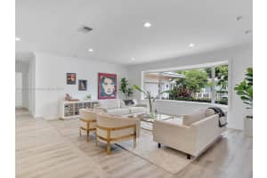 914 Adams St, Hollywood, FL 33019, Sold 07/24/25