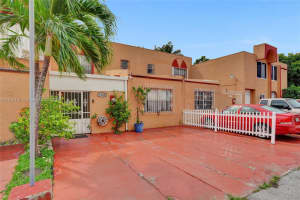 1100 W 40th St #36, Hialeah, FL 33012, Sold 12/24/24