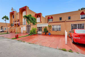 1100 W 40th St #36, Hialeah, FL 33012, Sold 12/24/24