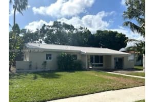220 Nw 112th Ter, Miami Shores