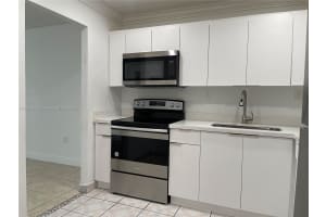 4675 W 18th Ct APT 509, Hialeah, FL 33012, Sold 12/20/24